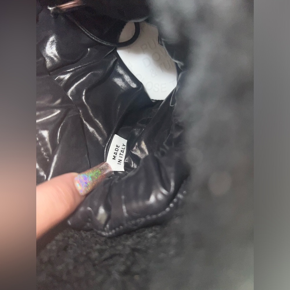 Gaia fleece-trimmed quilted shell boots - Picture 3 of 6